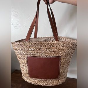 Universal Thread straw basket tote - NWOT